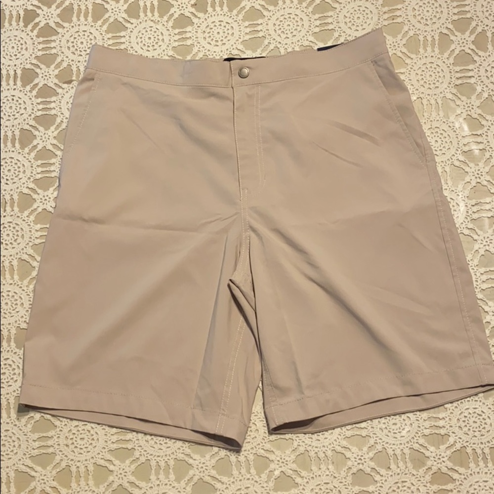 NWT ABERCROMBIE & FITCH tan men’s shorts